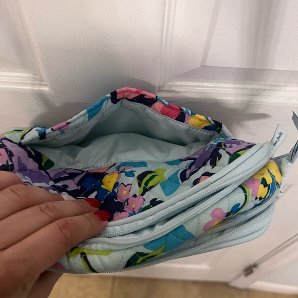 Vera Bradley Crossbody EUC - Picture 7 of 8